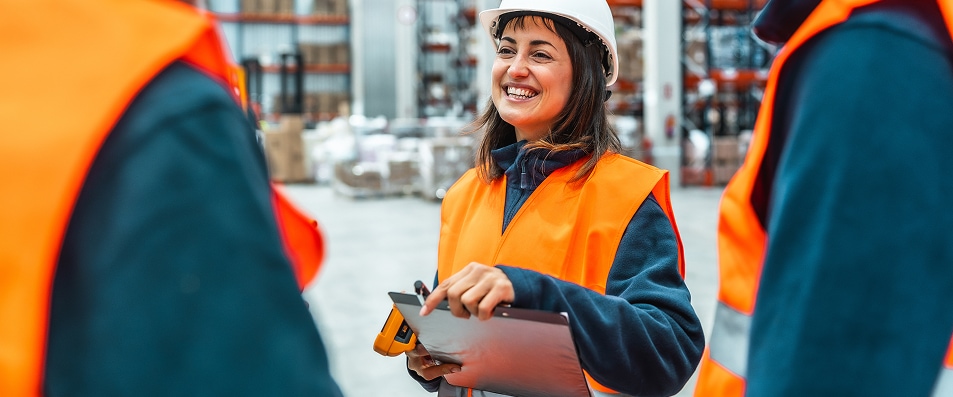 Aramex - werkoverleg in het magazijn